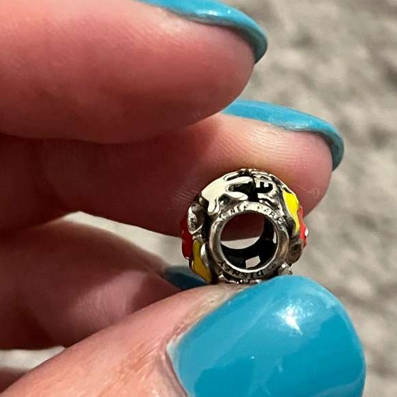 Pandora X Disney Mickey Charm - Picture 4 of 7